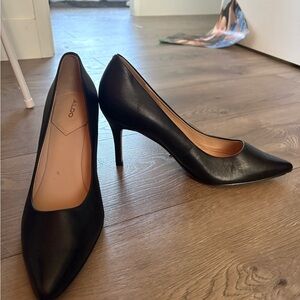 Aldo Classic Black Heels
